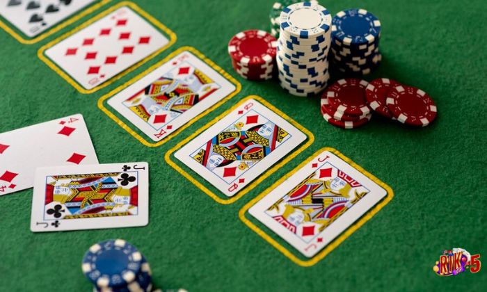 Bỏ túi kinh nghiệm chơi Mini Poker Rikvip